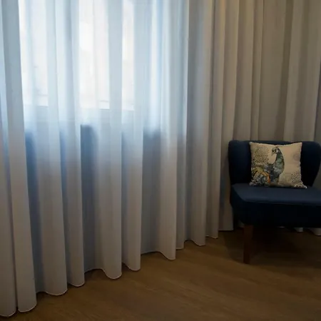 Hostal Zigzag *