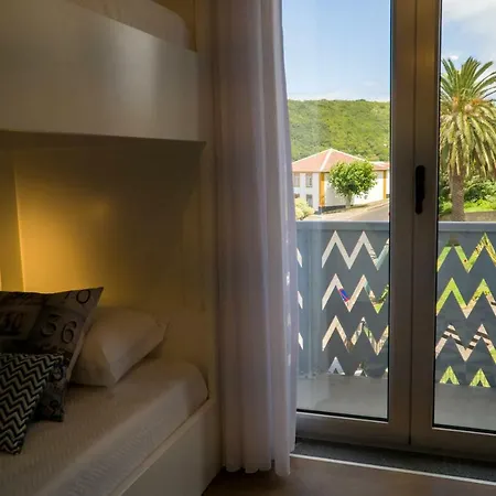 Hostel Zigzag Praia da Vitória