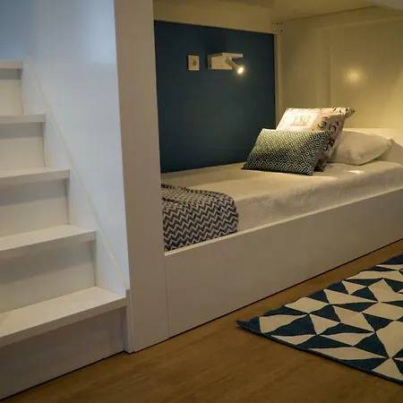 Zigzag Hostal Praia da Vitória