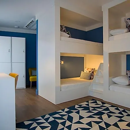 Zigzag Albergue Praia da Vitória