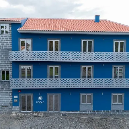 Zigzag Praia da Vitória