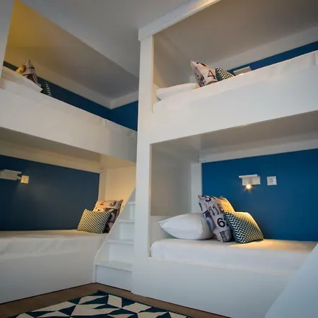 Zigzag Praia da Vitória