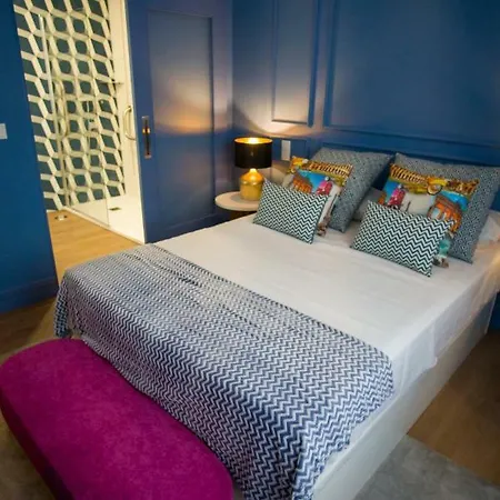 Zigzag Albergue