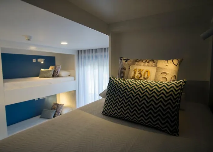 Zigzag אכסניה Praia da Vitória